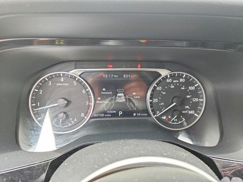 2025 NISSAN PATHFINDER SV 9