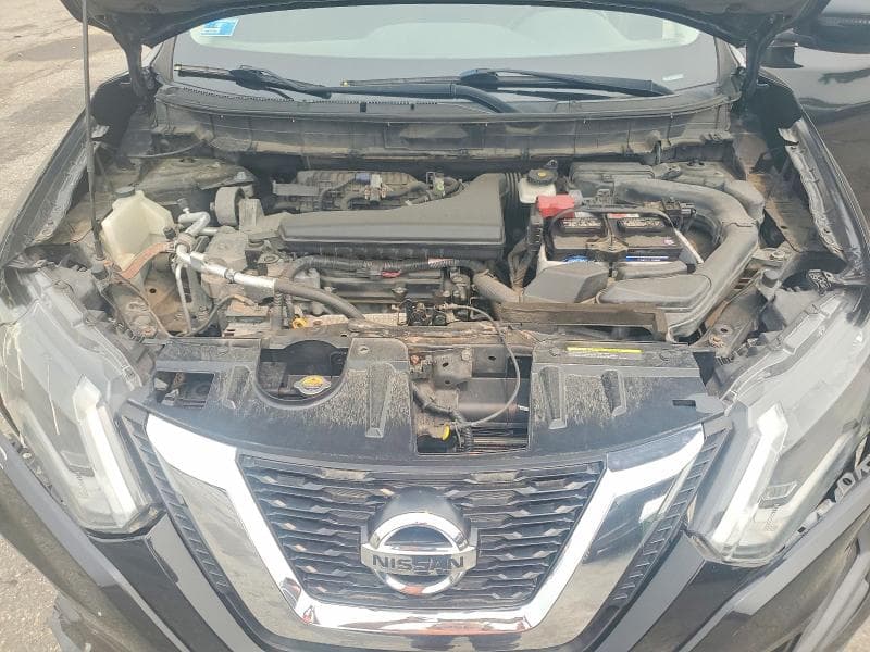 2017 NISSAN ROGUE SV 12
