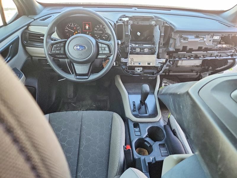 2025 SUBARU FORESTER 8
