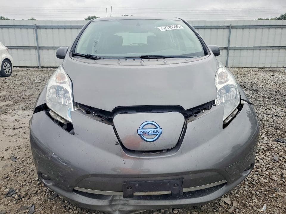 2017 NISSAN LEAF S 5