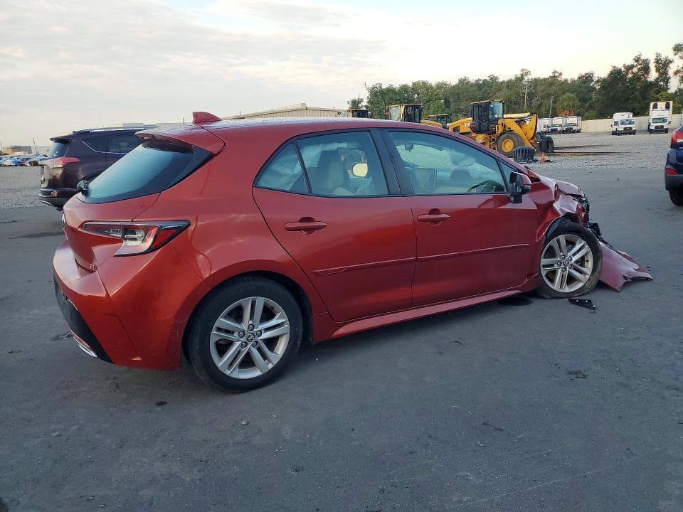 2019 TOYOTA COROLLA HATCHBACK SE 3
