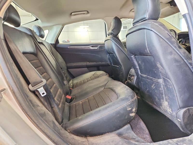 2017 FORD FUSION SE 10