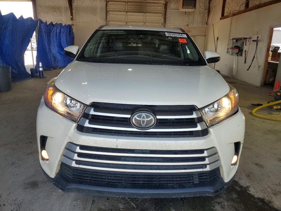 2017 TOYOTA HIGHLANDER XLE 5