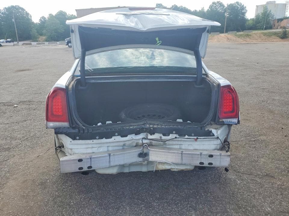 2018 CHRYSLER 300 TOURING 6