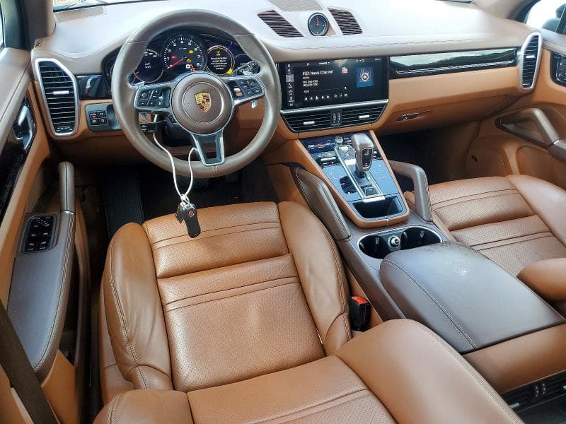 2019 PORSCHE CAYENNE 8