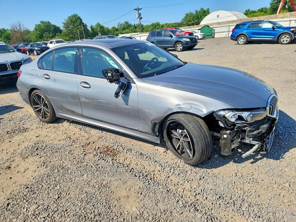 2023 BMW 330XI 4