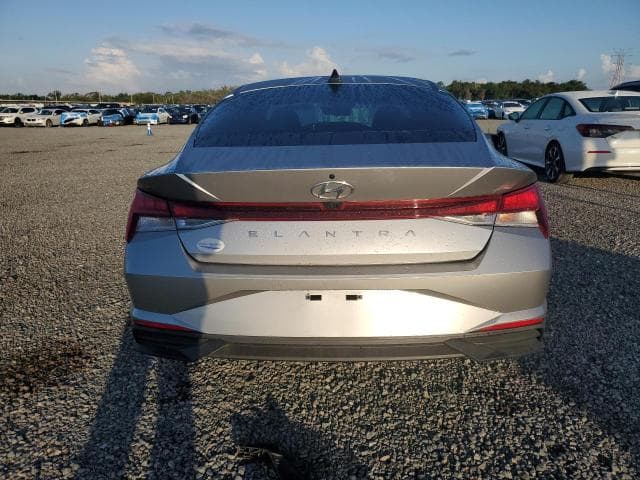 2022 HYUNDAI ELANTRA SEL 6