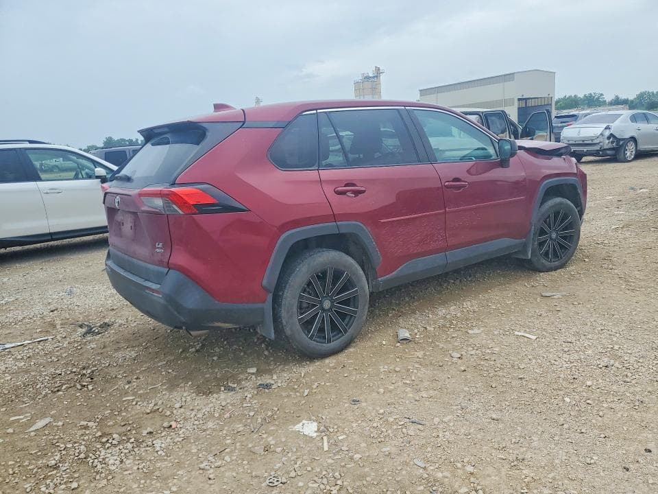 2022 TOYOTA RAV4 LE 3