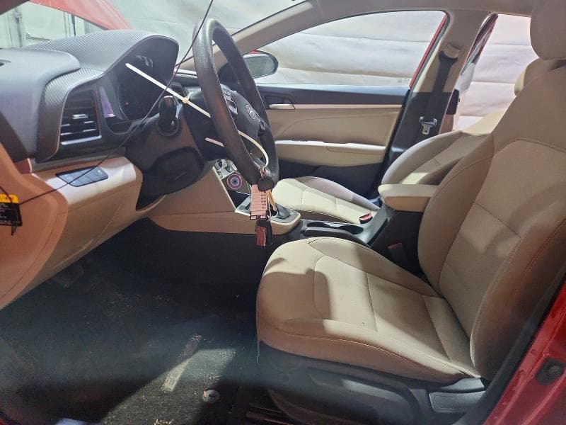 2019 HYUNDAI ELANTRA SE 7