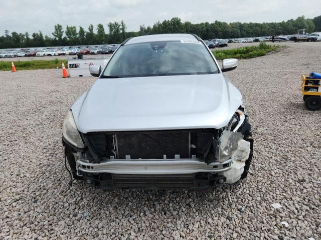 2017 VOLVO XC60 T5 5