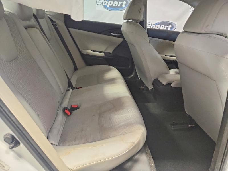 2019 HONDA INSIGHT EX 10