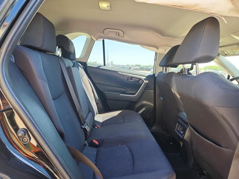 2025 TOYOTA RAV4 LE 11
