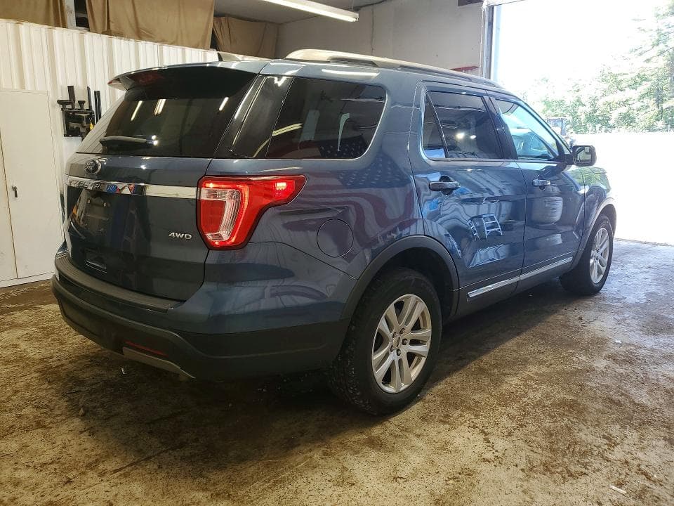 2019 FORD EXPLORER XLT 3