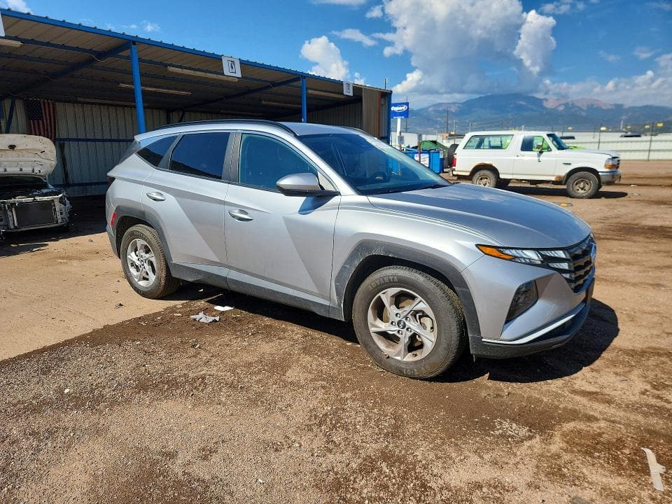 2024 HYUNDAI TUCSON SEL 4