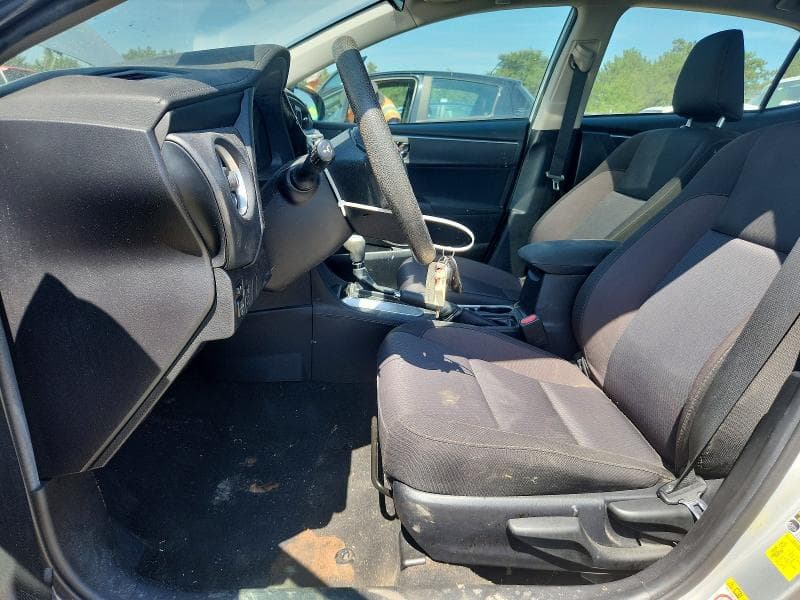 2018 TOYOTA COROLLA LE 7