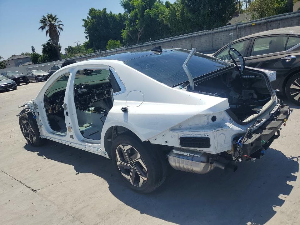 2026 GENESIS G90 3.5T E-SUPERCHARGER 2