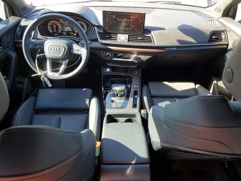 2025 AUDI Q5 E PREMIUM PLUS 55 8