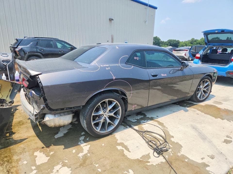 2022 DODGE CHALLENGER GT 3