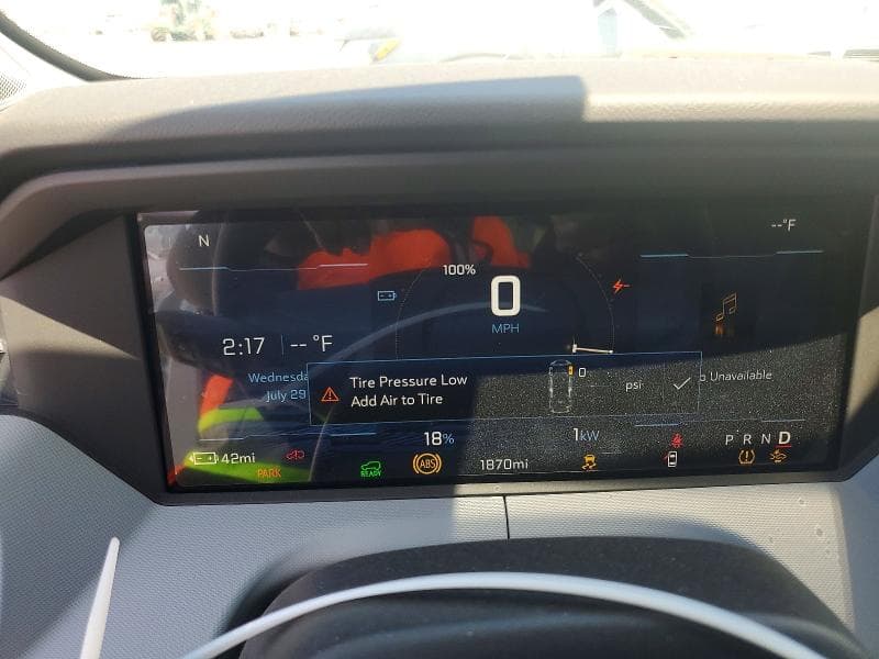 2027 CHEVROLET BOLT LT 9