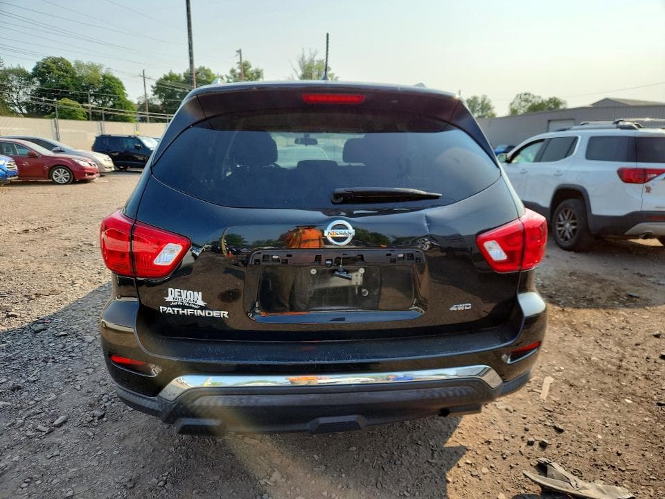 2018 NISSAN PATHFINDER S 6