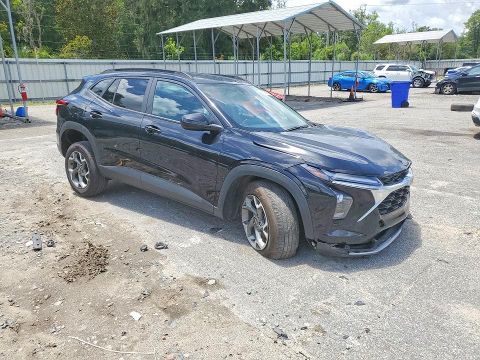 2025 CHEVROLET TRAX 1LT 4