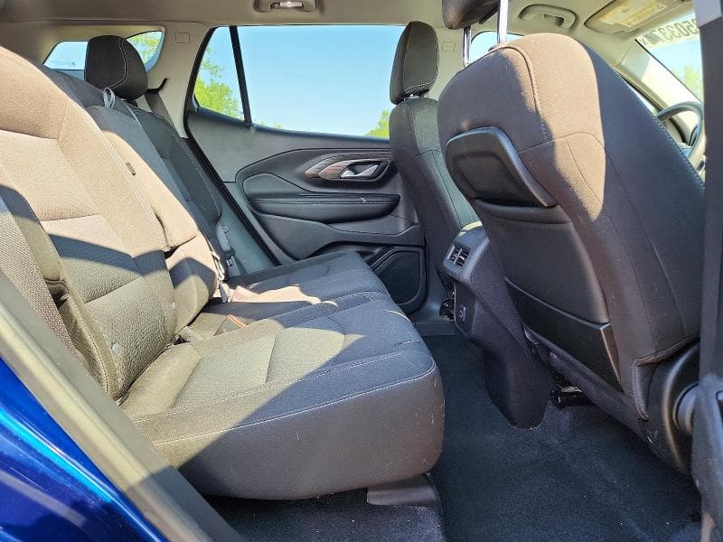 2023 GMC TERRAIN SLE 11