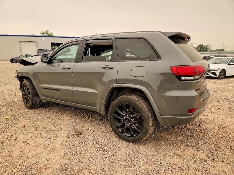 2021 JEEP GRAND CHEROKEE LAREDO 2