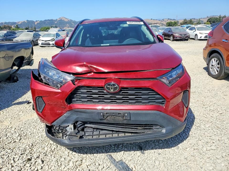 2020 TOYOTA RAV4 LE 5