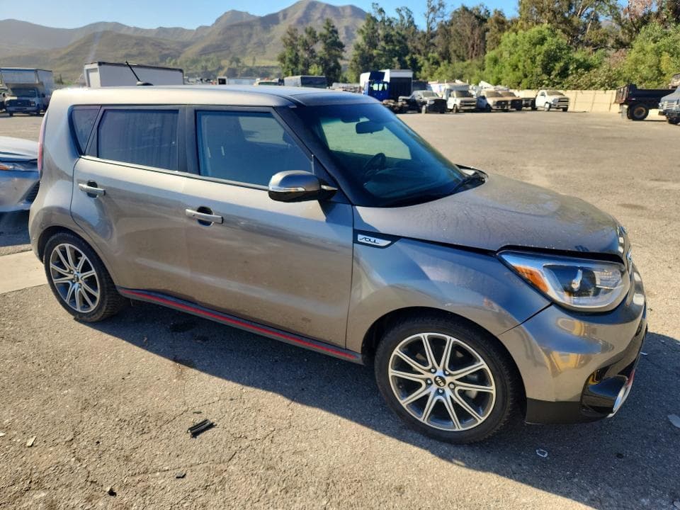 2018 KIA SOUL ! 4