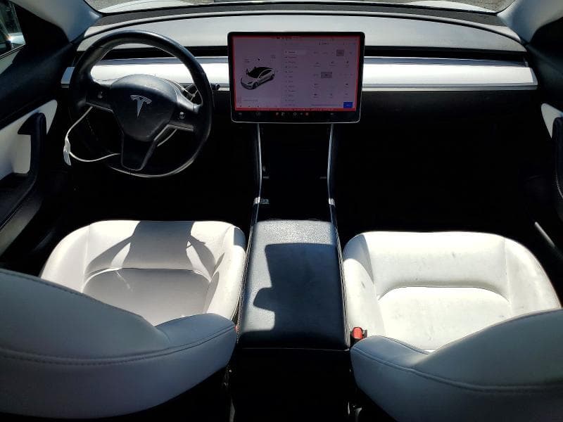 2018 TESLA MODEL 3 8