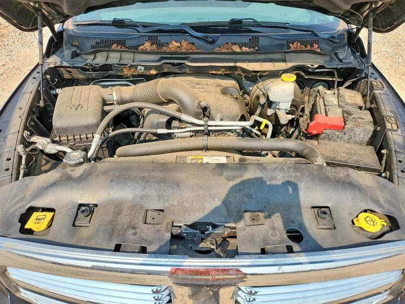 2019 RAM 1500 CLASSIC SLT 11