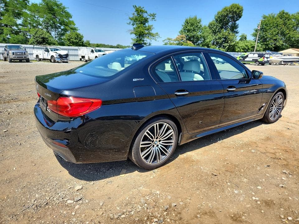 2018 BMW 530XE 3