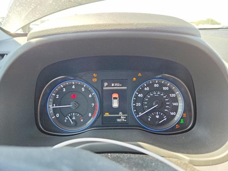 2023 HYUNDAI KONA SEL 9