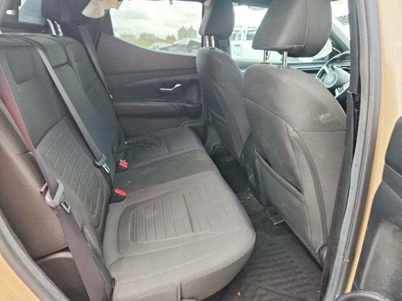 2023 HYUNDAI SANTA CRUZ SE 10