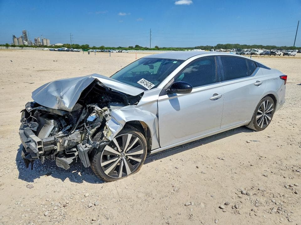2022 NISSAN ALTIMA SR - 1