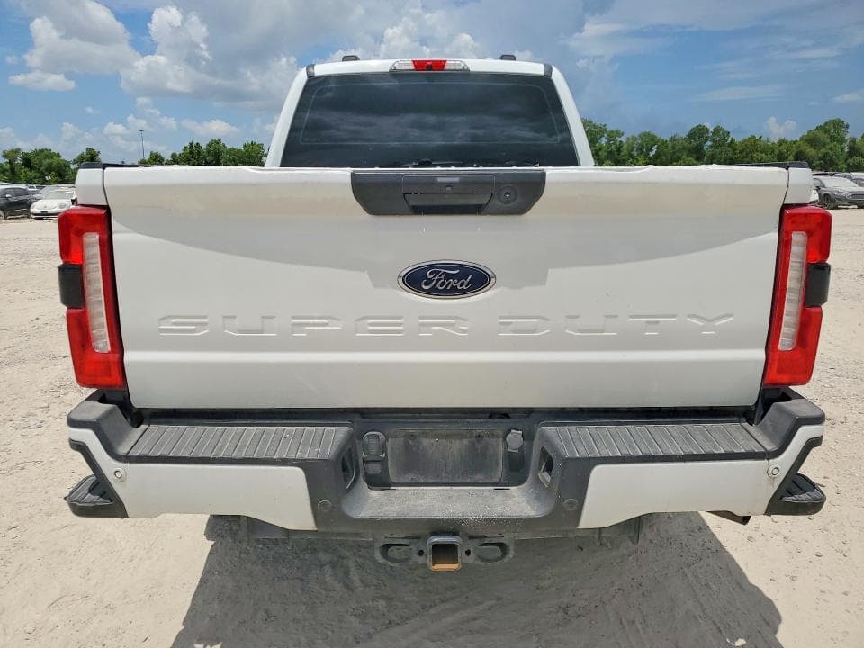 2023 FORD F250 SUPER DU 6