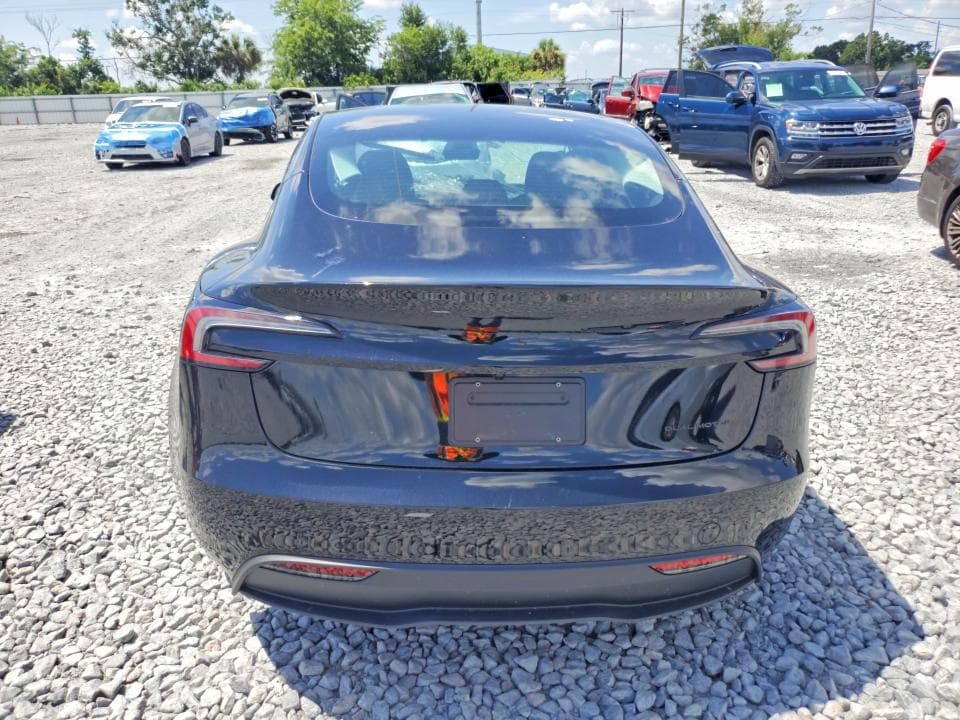 2026 TESLA MODEL 3 6