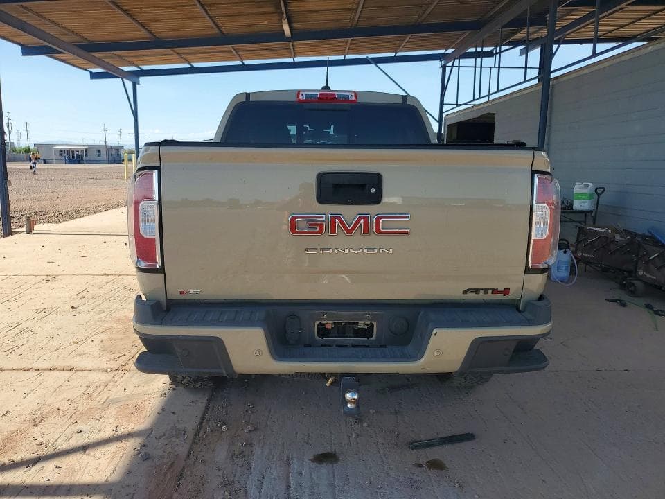 2022 GMC CANYON AT4 6