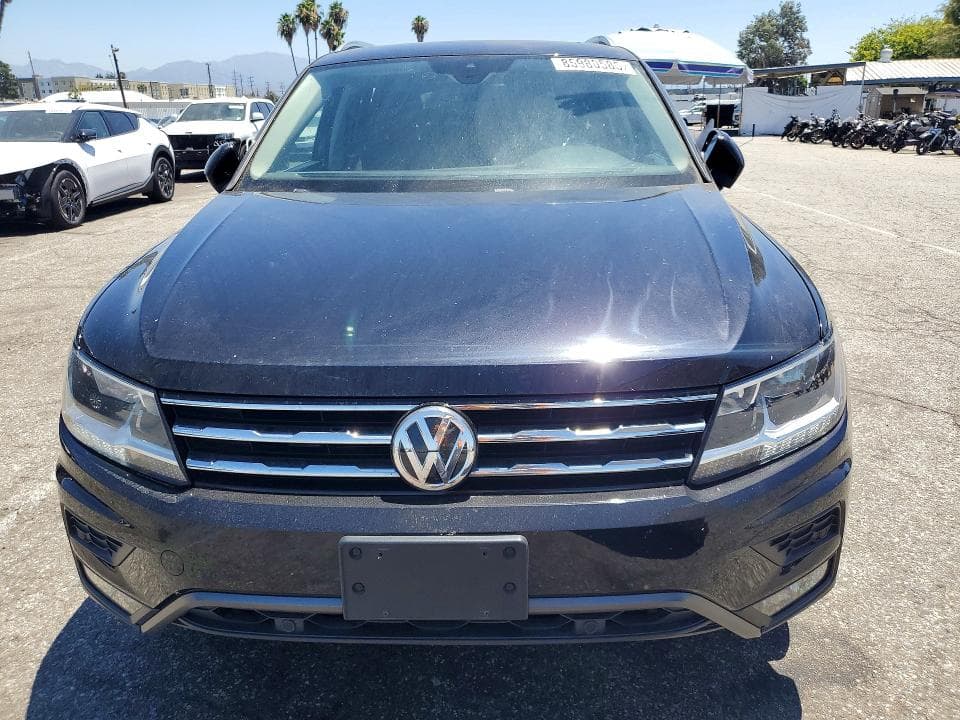 2021 VOLKSWAGEN TIGUAN SE 5