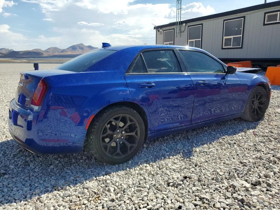 2020 CHRYSLER 300 TOURING 3