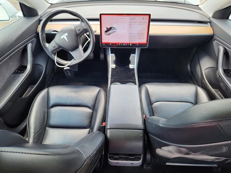 2018 TESLA MODEL 3 8