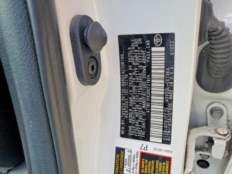 2017 TOYOTA CAMRY SE 12