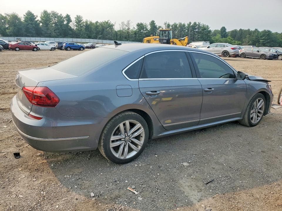 2017 VOLKSWAGEN PASSAT SE 3