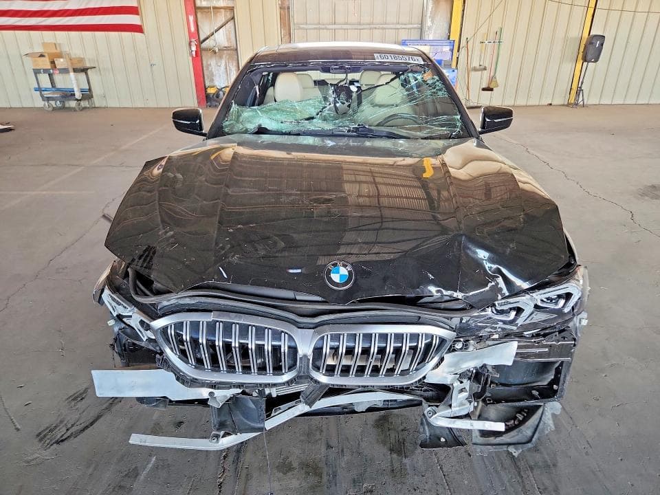 2025 BMW 330XI 5