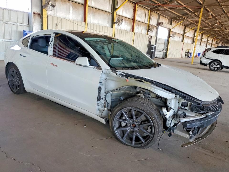 2019 TESLA MODEL 3 4