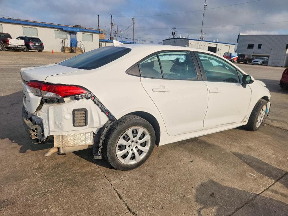 2020 TOYOTA COROLLA LE 3