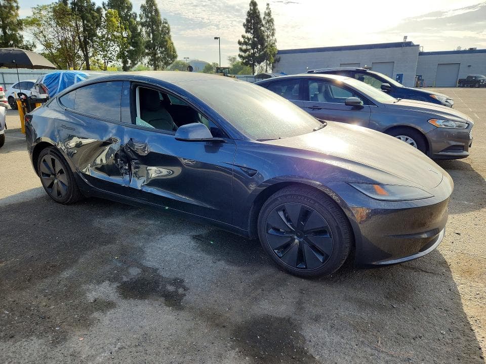 2025 TESLA MODEL 3 4