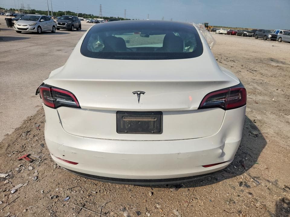 2023 TESLA MODEL 3 6