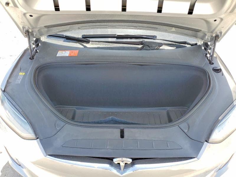 2018 TESLA MODEL X 12