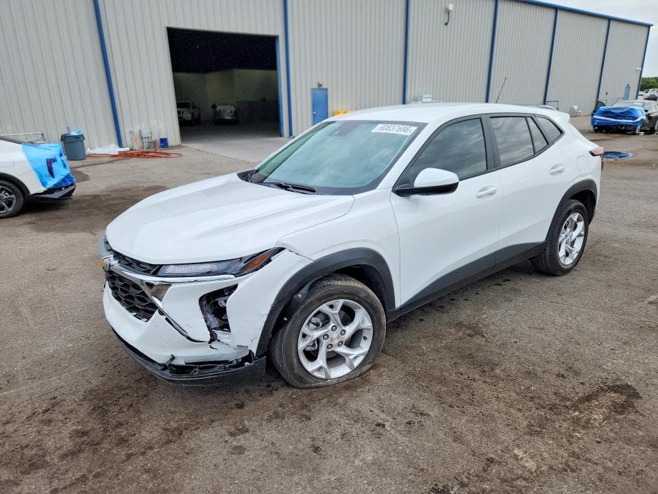 2024 CHEVROLET TRAX LS - 1